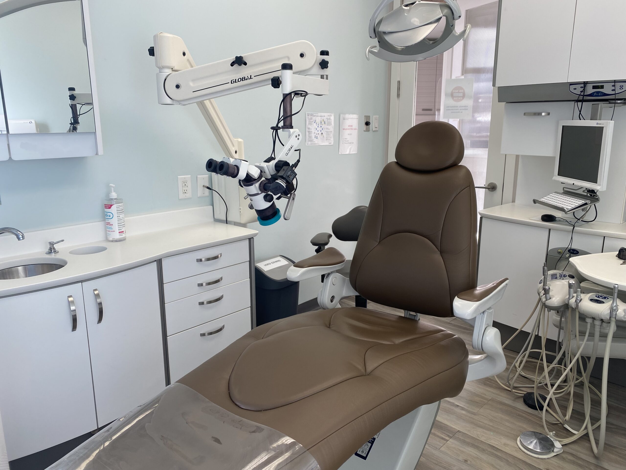 Thornhill Microscope Dentistry